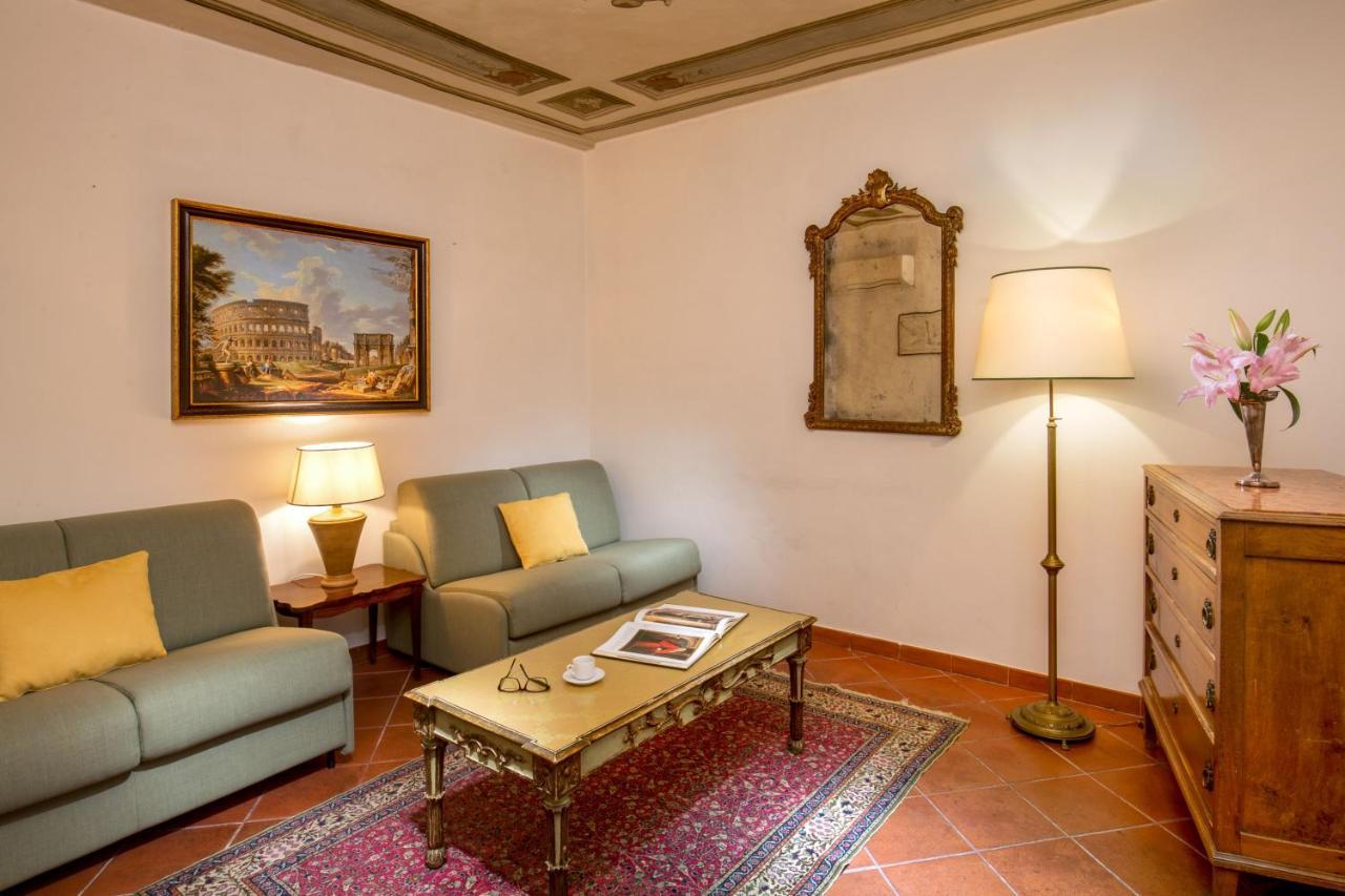 Boutique Campo De' Fiori 3* Rome